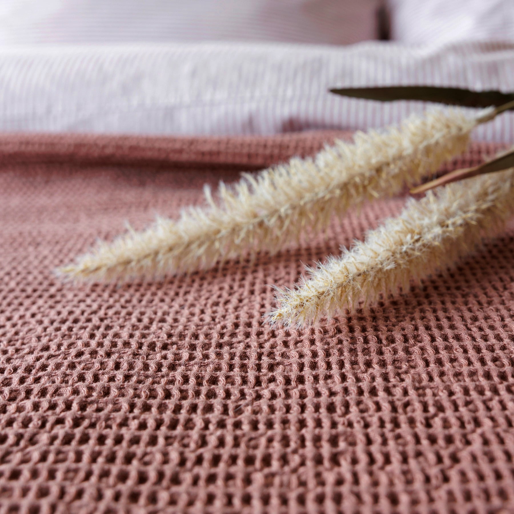 Everest wafelsprei rosewood 6 Everest wafelsprei rosewood - Afbeelding 4